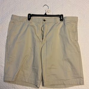PMST109 - Merona, Men’s 46L, Cream Walking Shorts